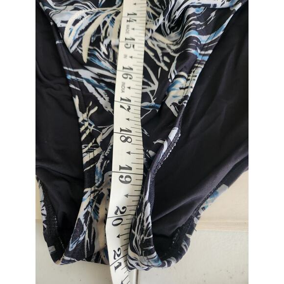 Nip Tuck Swim Palm Foil Twist Front Tummy Control Swimsuit sz 10 modest slimming - Picture 10 of 10